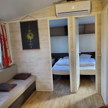 Mobil home récent clim 3ch Camping3* piscine Argelès-sur-Mer Extérieur photo