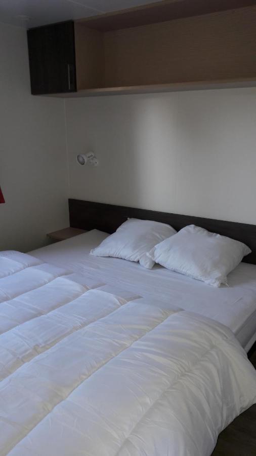 Mobil home récent clim 3ch Camping3* piscine Argelès-sur-Mer Extérieur photo